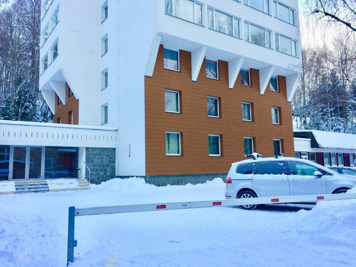 Apartment Elis Špindlerŭv Mlýn Luaran gambar