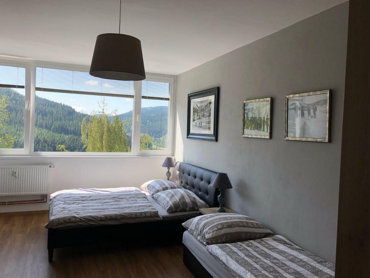 Apartment Elis Špindlerŭv Mlýn Luaran gambar